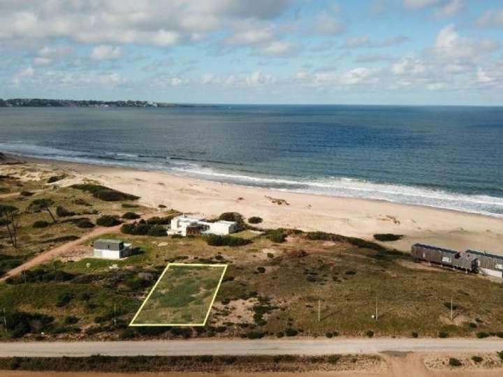 Terreno en venta en Avenida Las Amarras, Maldonado