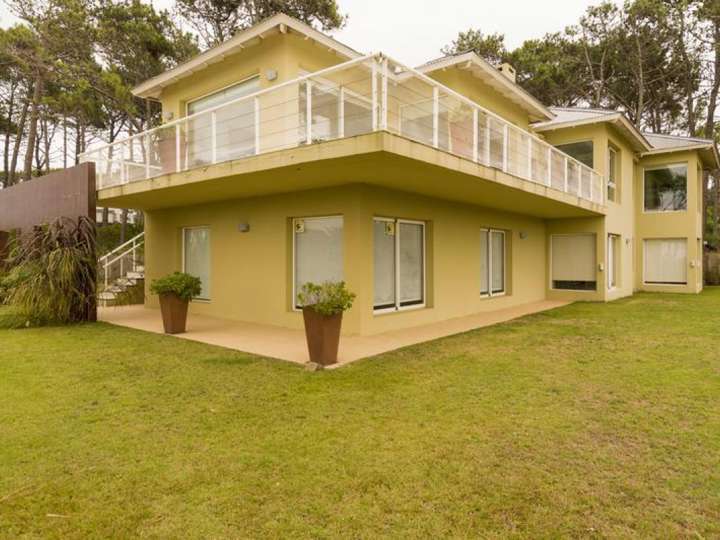 Casa en venta en Victoria, Maldonado