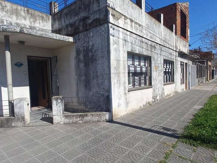 Casa en venta en Andrés Marraspín, 4302, Remedios de Escalada