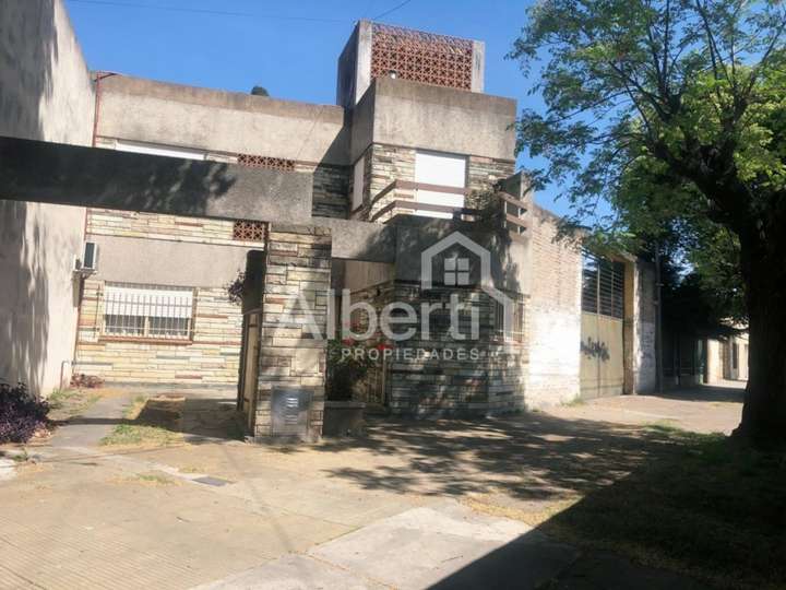 Casa en venta en 1202 Lambaré, 1202, Buenos Aires
