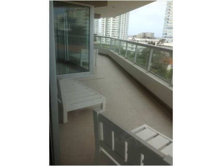 Apartamento en venta en Biarritz, Punta Del Este