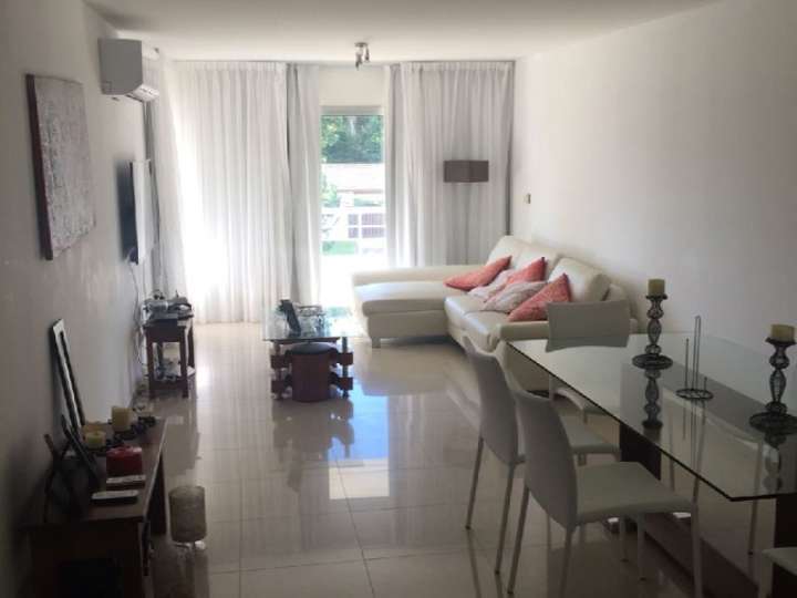 Apartamento en venta en Gabriela Mistral, San Rafael - El Placer