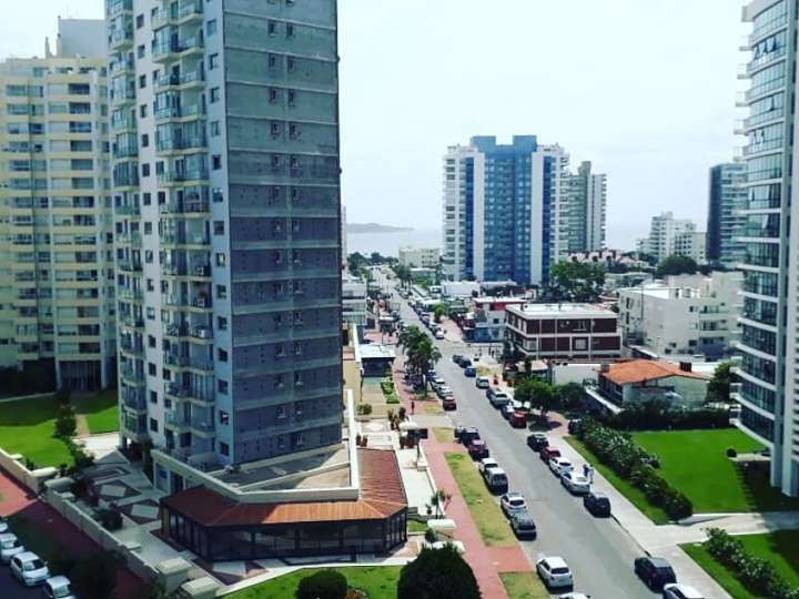 Apartamento en venta en Punta Del Este