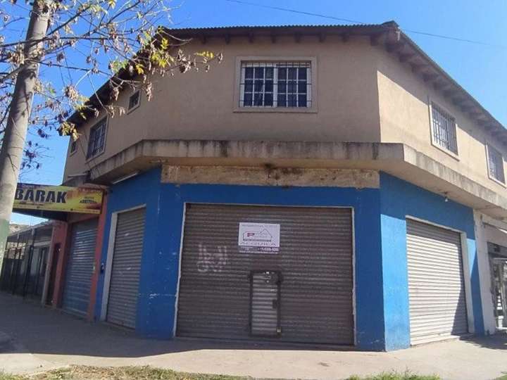 Comercial / Tienda en venta en Avenida Pedro Dreyer, 2002, Buenos Aires