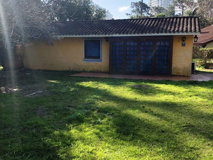 Casa en venta en Delmira Agustini, Punta Del Este