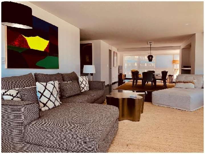 Apartamento en venta en Punta Del Este