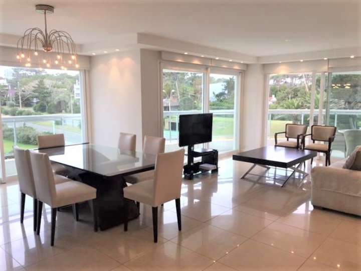 Apartamento en venta en Punta Del Este
