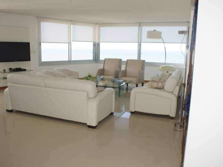 Apartamento en venta en Punta Del Este