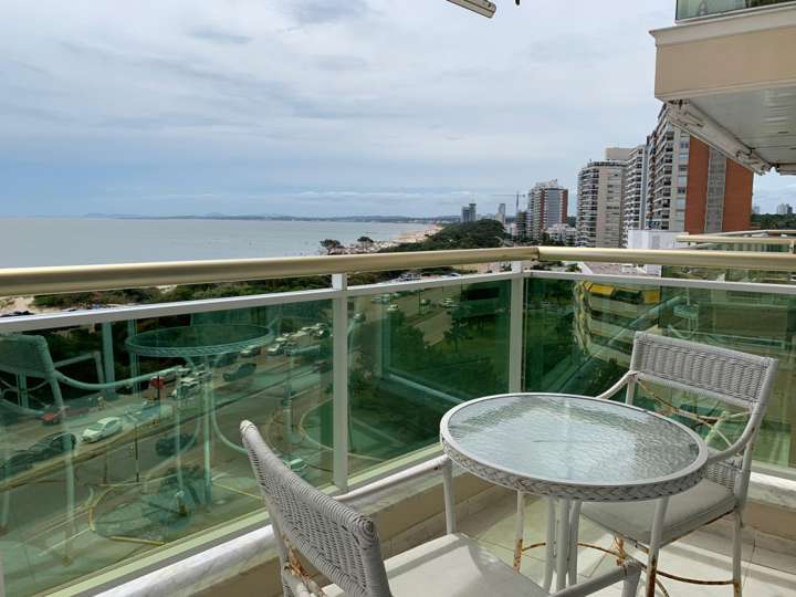 Apartamento en venta en Rambla Doctor Claudio Williman, Maldonado