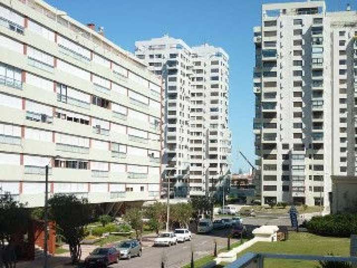 Apartamento en venta en Punta Del Este