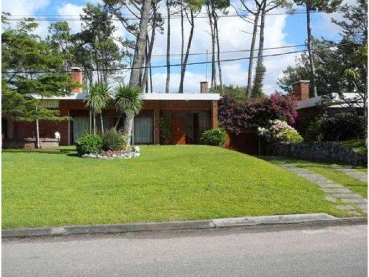 Casa en venta en Punta Del Este