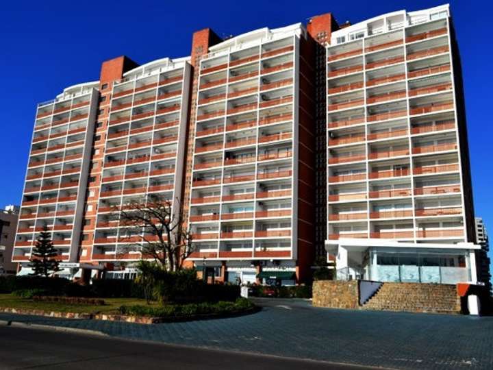 Comercial / Tienda en venta en Punta Del Este