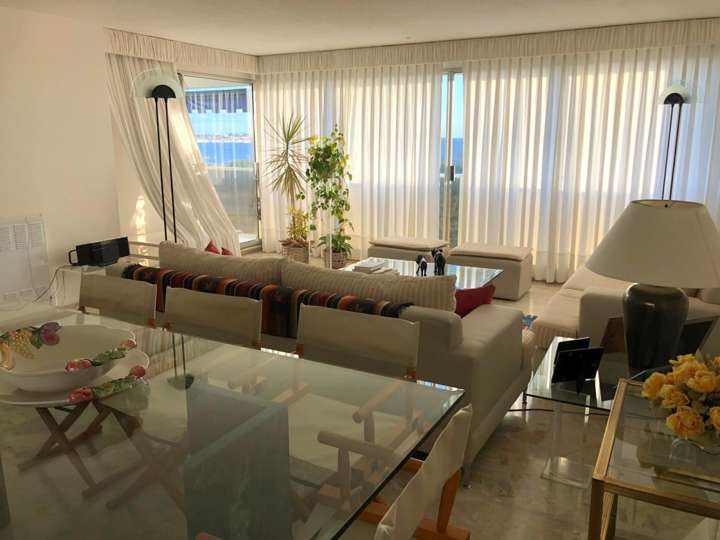Apartamento en venta en Punta Del Este