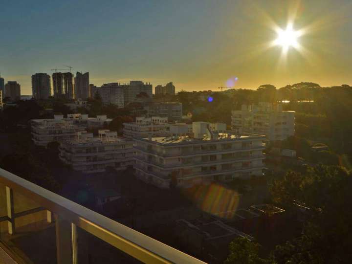 Apartamento en venta en Leyenda Patria, Punta Del Este