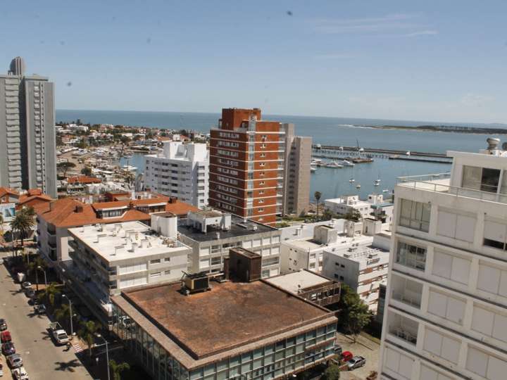 Apartamento en venta en Gorlero, Punta Del Este