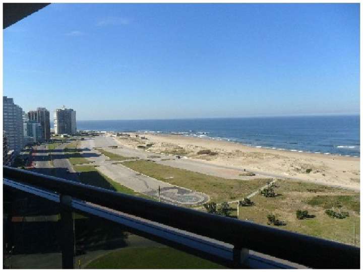 Apartamento en venta en Punta Del Este