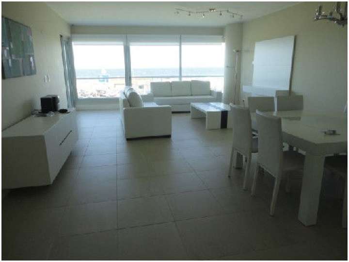 Apartamento en venta en Punta Del Este