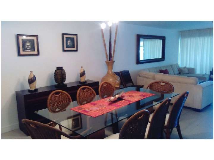 Apartamento en venta en Punta Del Este