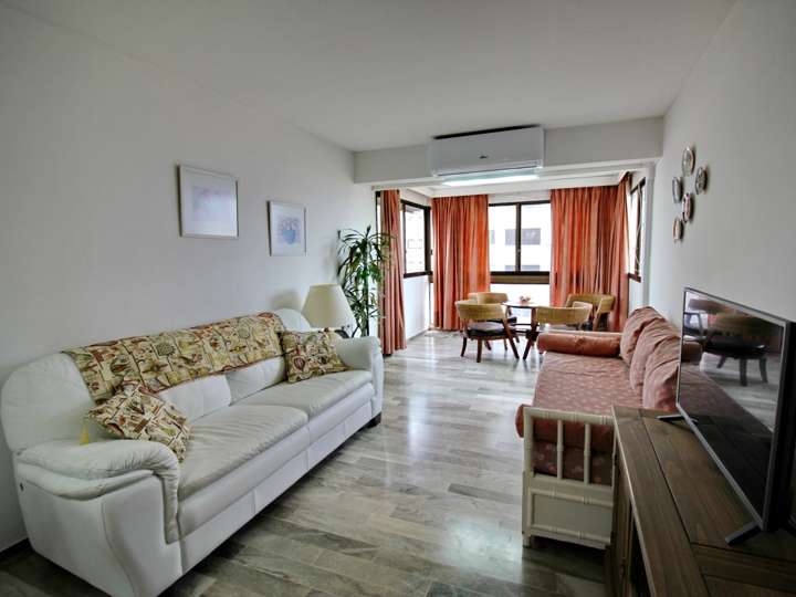 Apartamento en alquiler en Punta Del Este