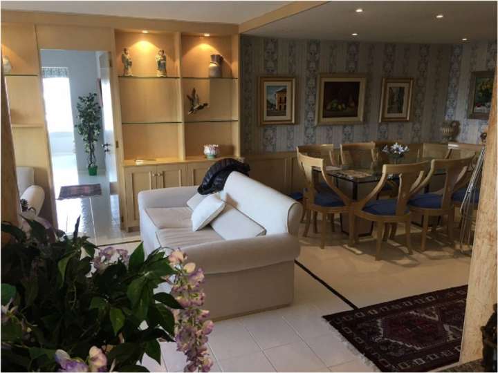Apartamento en venta en Punta Del Este