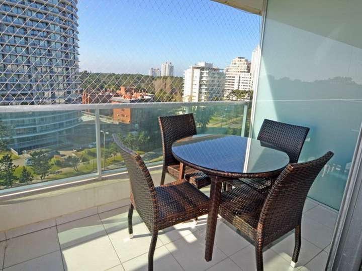 Apartamento en venta en Punta Del Este