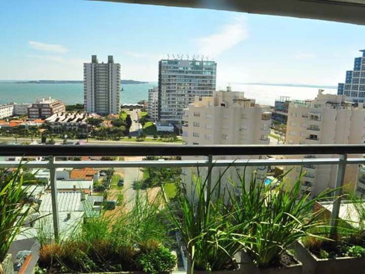 Apartamento en venta en Punta Del Este