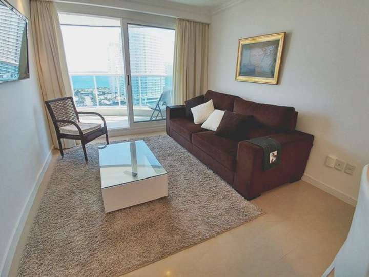 Apartamento en venta en Avenida Francia, Punta Del Este