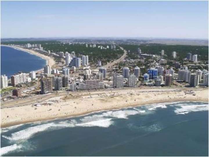 Apartamento en venta en Punta Del Este