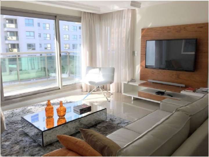 Apartamento en venta en Punta Del Este