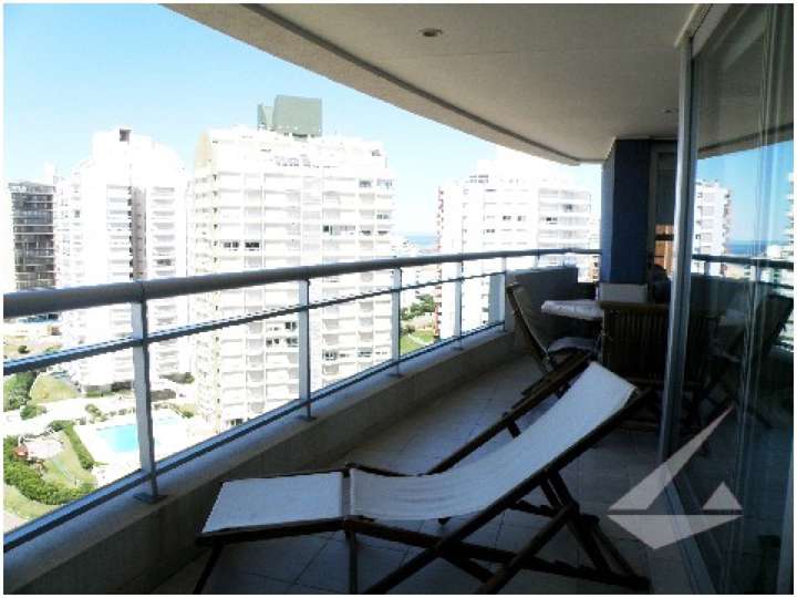 Apartamento en venta en Punta Del Este