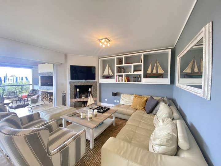 Apartamento en venta en Bolivia, Maldonado