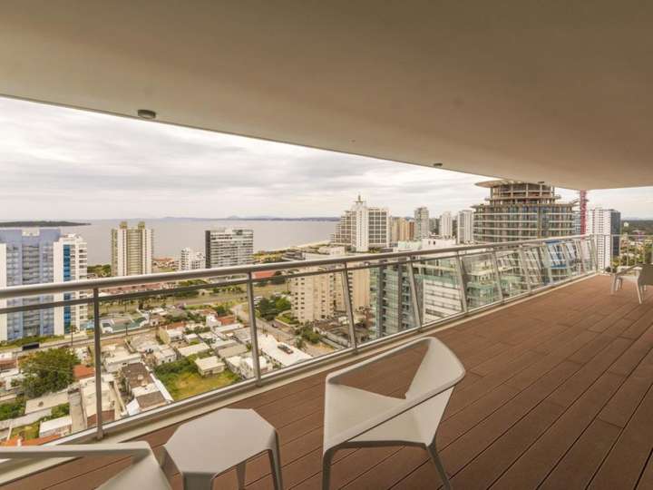 Apartamento en venta en Punta Del Este