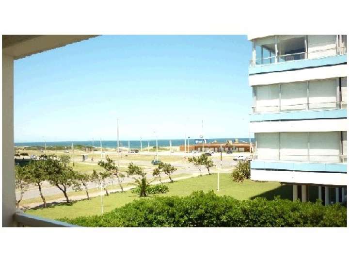 Apartamento en venta en Punta Del Este