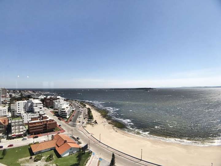 Apartamento en venta en Punta Del Este