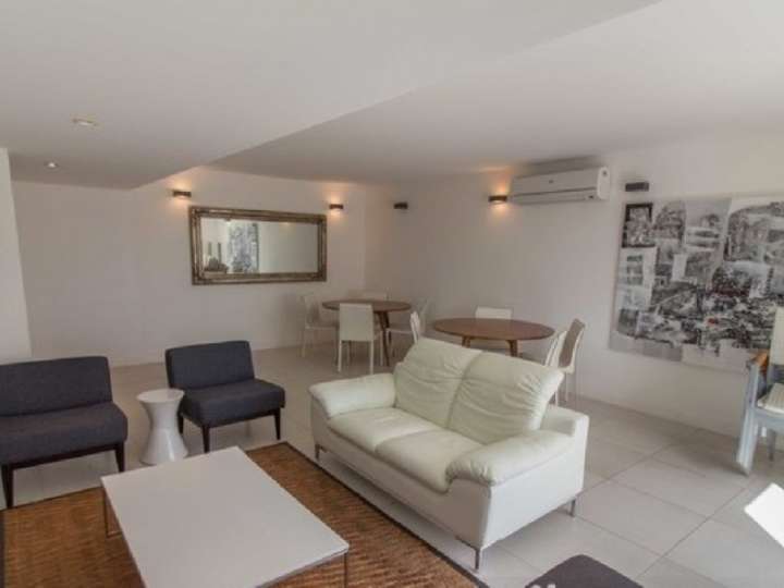 Apartamento en venta en Punta Del Este