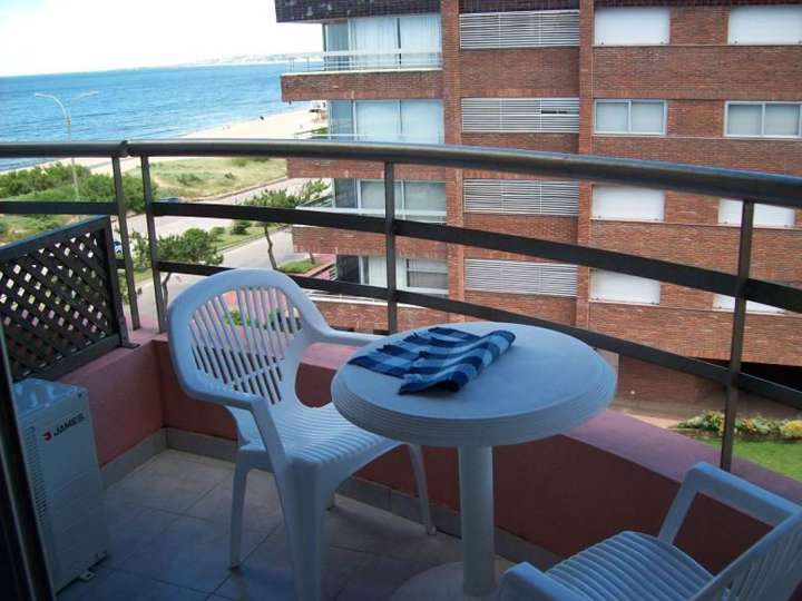 Apartamento en venta en Punta Del Este