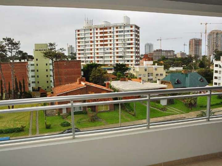 Apartamento en venta en Punta Del Este