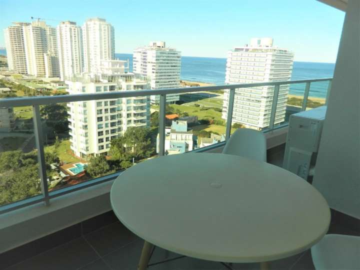 Apartamento en venta en Punta Del Este