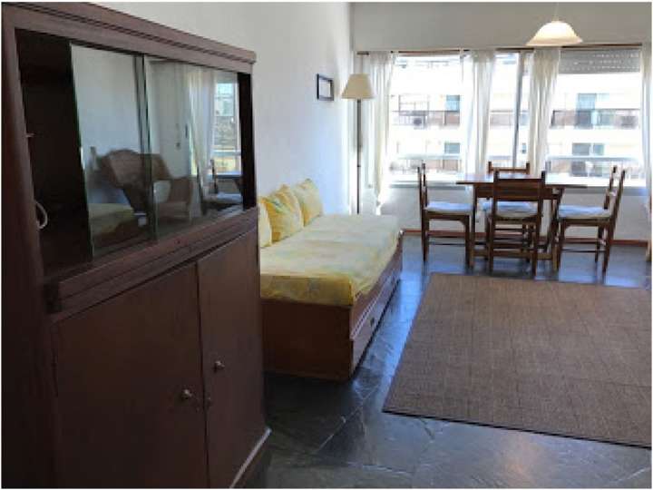 Apartamento en venta en Punta Del Este