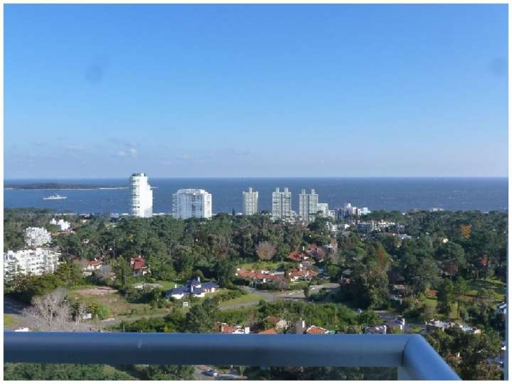 Apartamento en venta en Punta Del Este