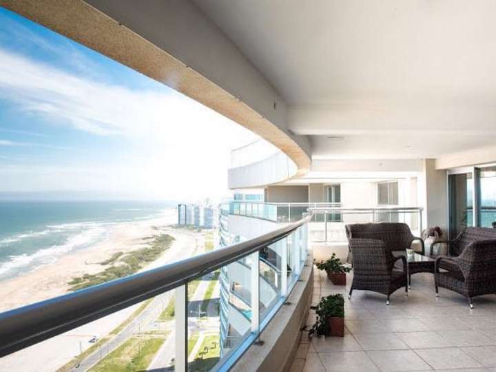 Apartamento en venta en Punta Del Este