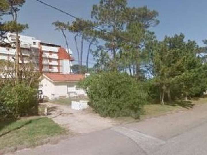 Terreno en venta en Punta Del Este