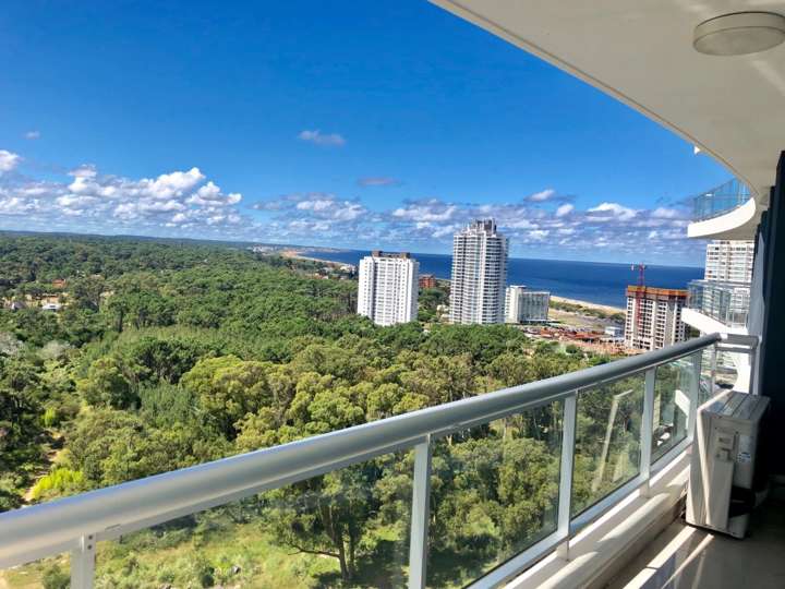 Apartamento en venta en Punta Del Este