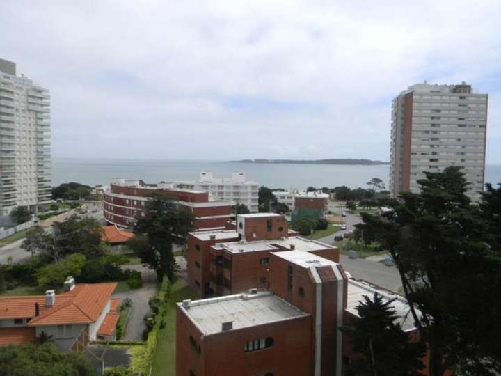 Apartamento en venta en Punta Del Este