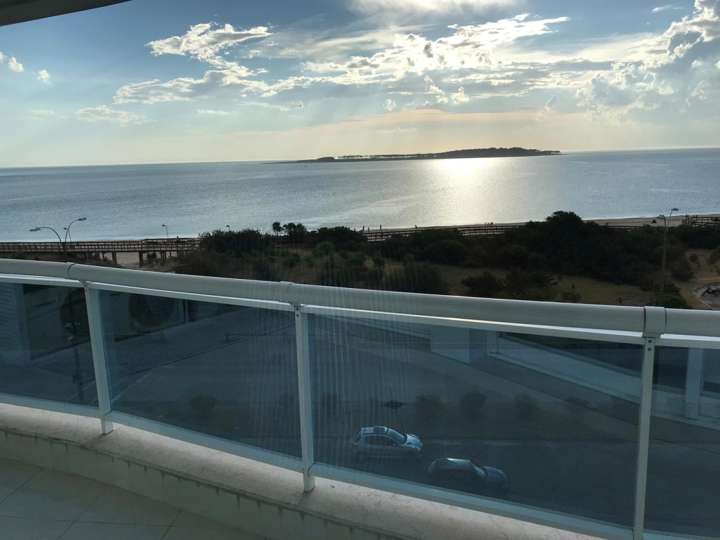 Apartamento en venta en Punta Del Este