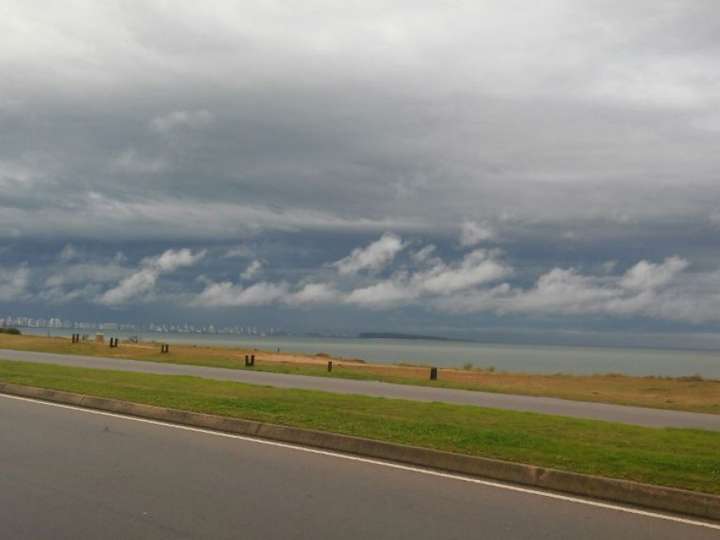 Apartamento en alquiler en Pinares, Maldonado