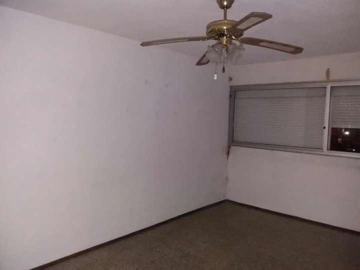 Apartamento en venta en Emilio Castelar, Montevideo