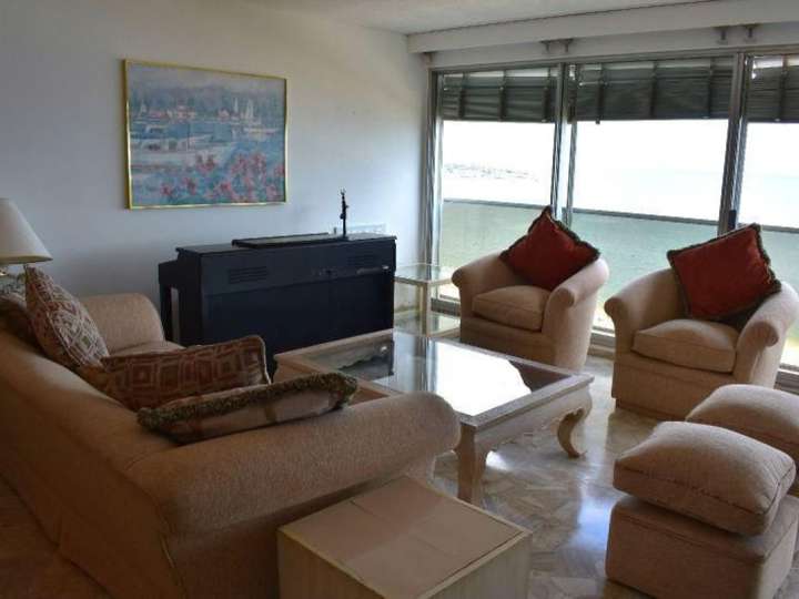 Apartamento en venta en Punta Del Este
