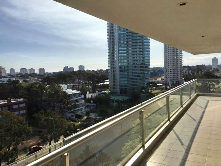 Apartamento en venta en Punta Del Este