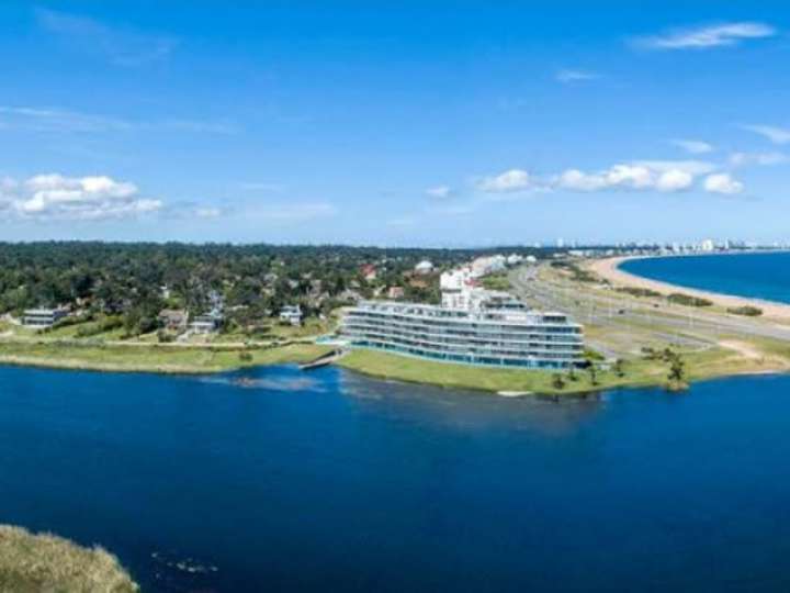Apartamento en venta en Punta Del Este